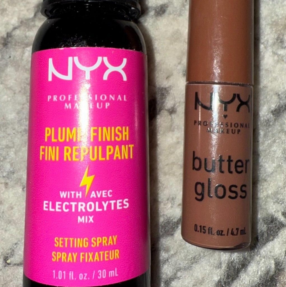 NYX Makeup Set - Pink Setting Spray and Brown Butter Gloss